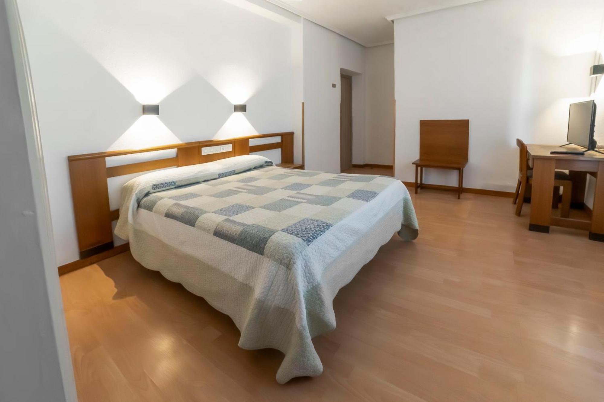 Hotel Pedro Torres Cuenca  Zewnętrze zdjęcie