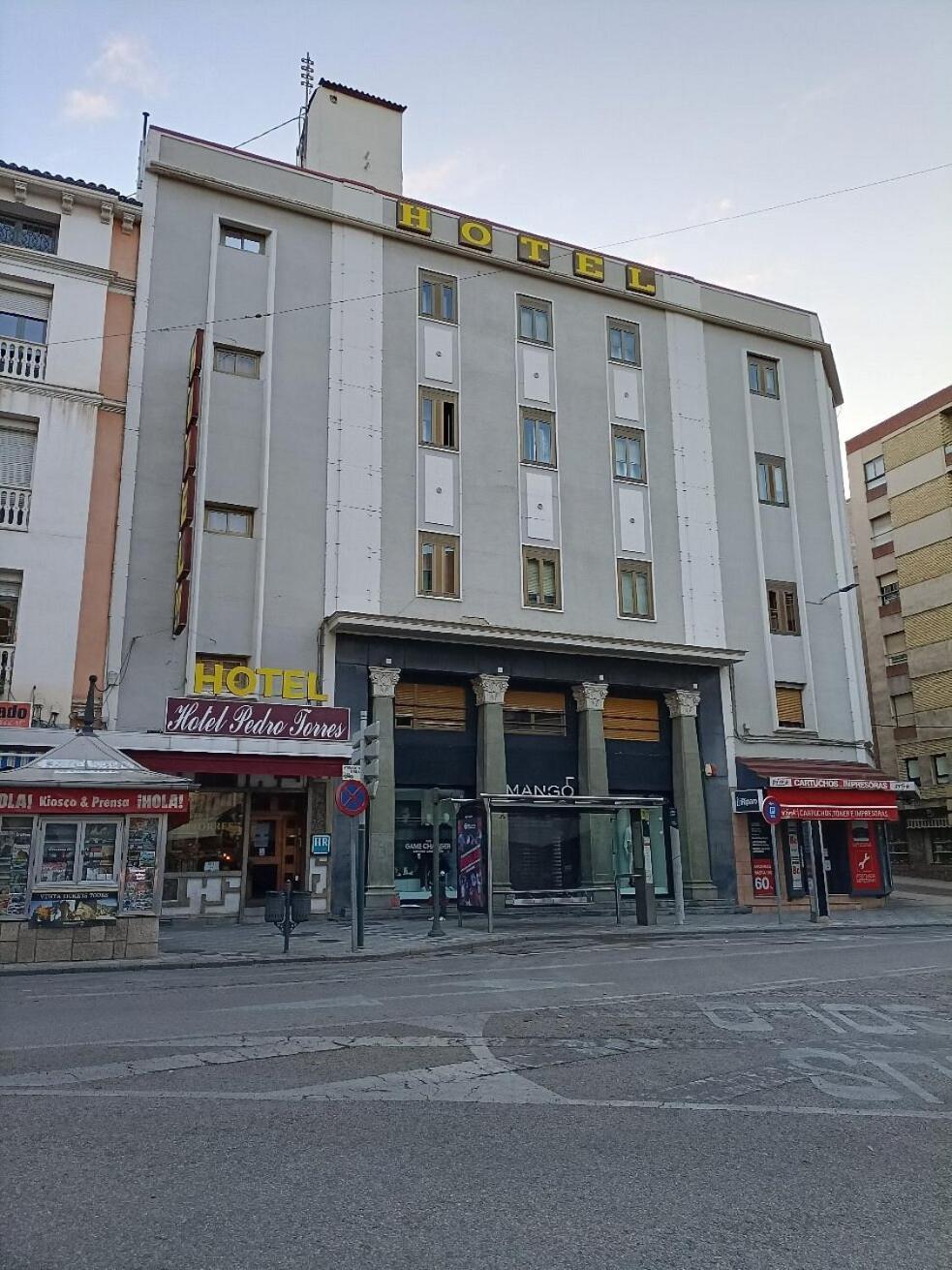 Hotel Pedro Torres Cuenca  Zewnętrze zdjęcie